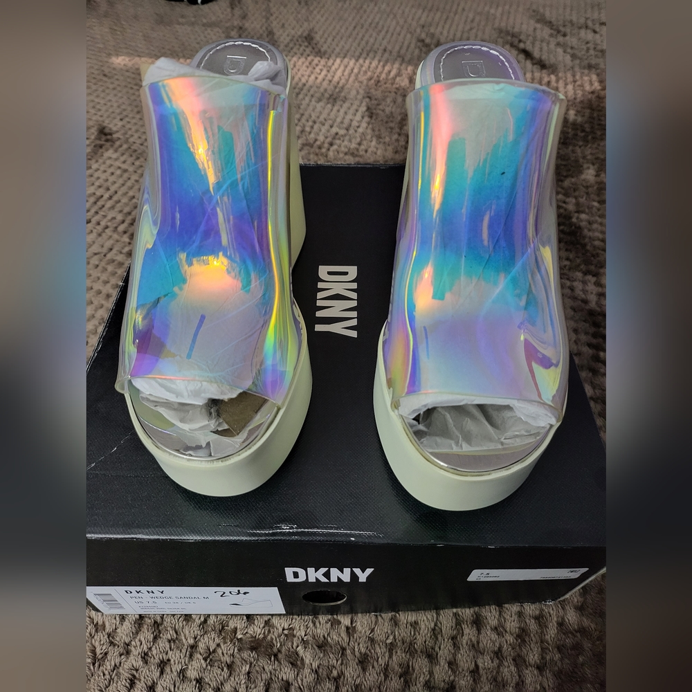 DKNY wedges